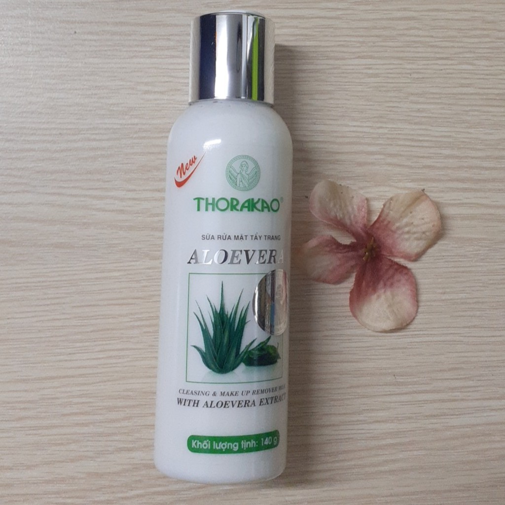 Sữa rửa mặt tẩy trang Aloevera Thorakao 140g