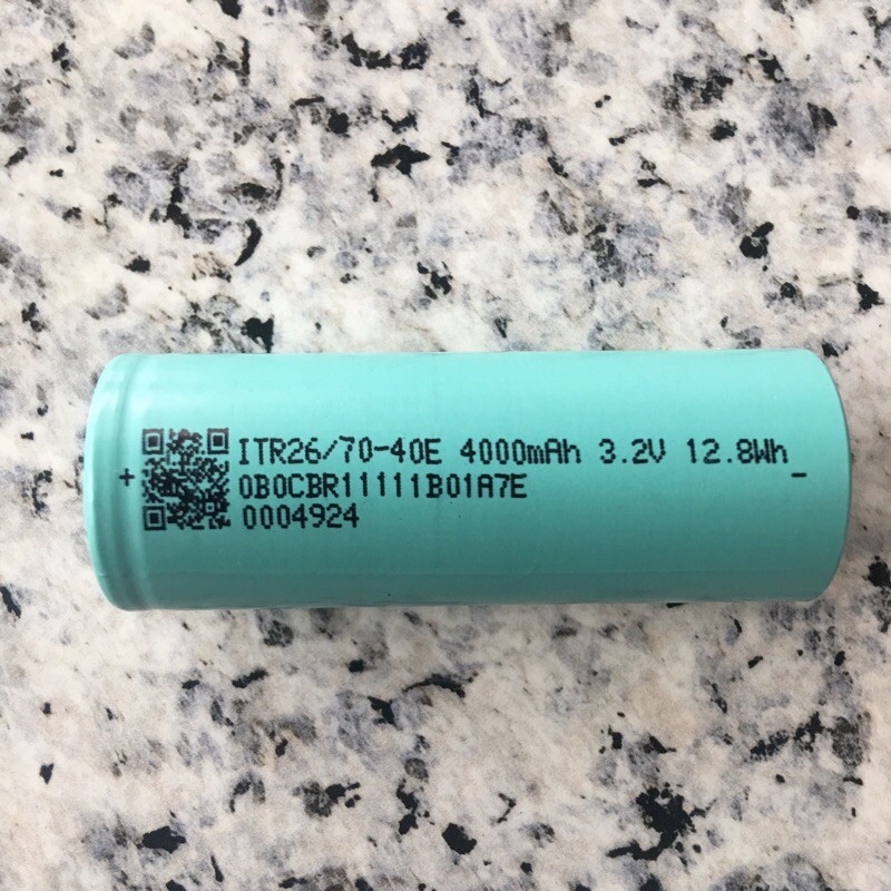 Pin sắt 26700 lithium LiFePO4 4000mah 3.2V xả 5C 20A chế xe điện