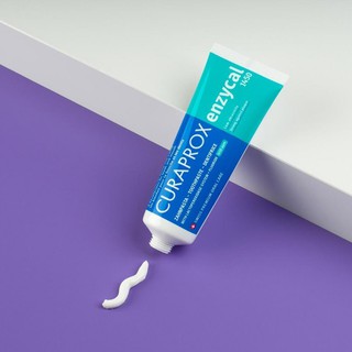 Kem đánh răng Curaprox Enzycal 75ml ngăn ngừa sâu răng zero, 950, 1450pm Nha Sĩ tin dùng cho mọi đối tượng