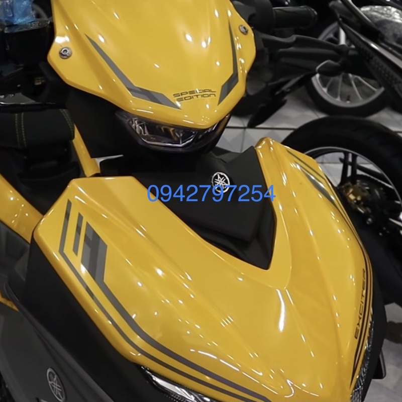 Sơn xe máy Yamaha Exciter màu Vàng MTP513-1K Ultra Motorcycle Colors