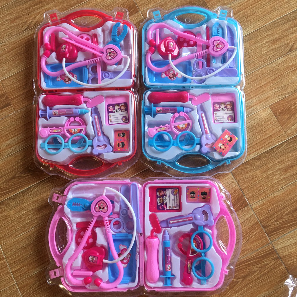 Hộp đồ chơi bác sĩ gồm 16 món cho bé gái