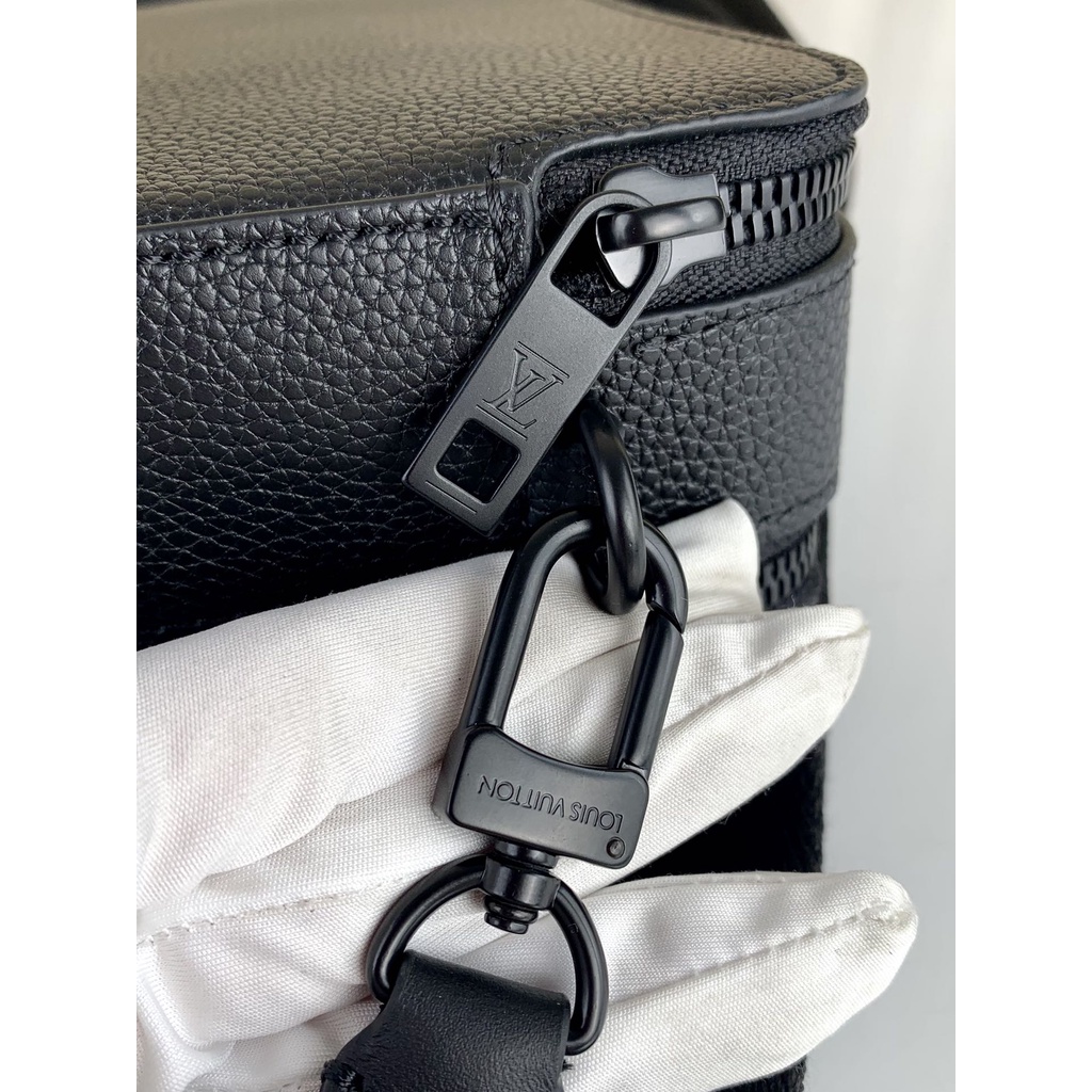 Túi đeo chéo da thật thời trang cao cấp Louis Vuitton LV phong cách cá tính, thời thượng