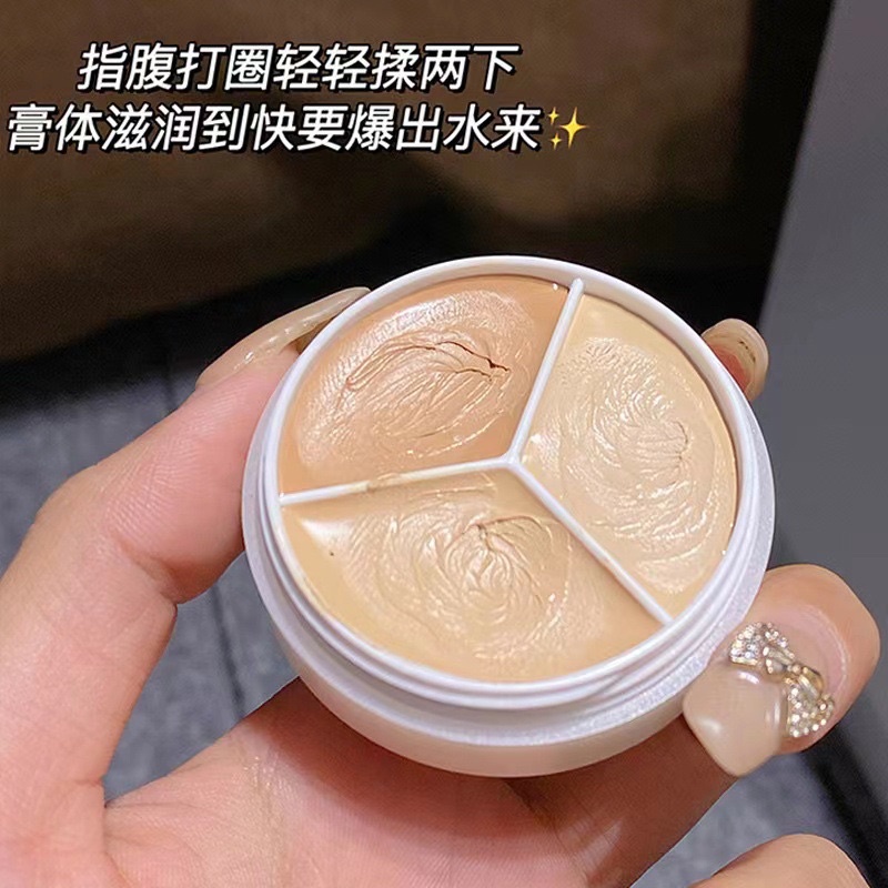 Kem che khuyết điểm và tạo khối 3 ngăn