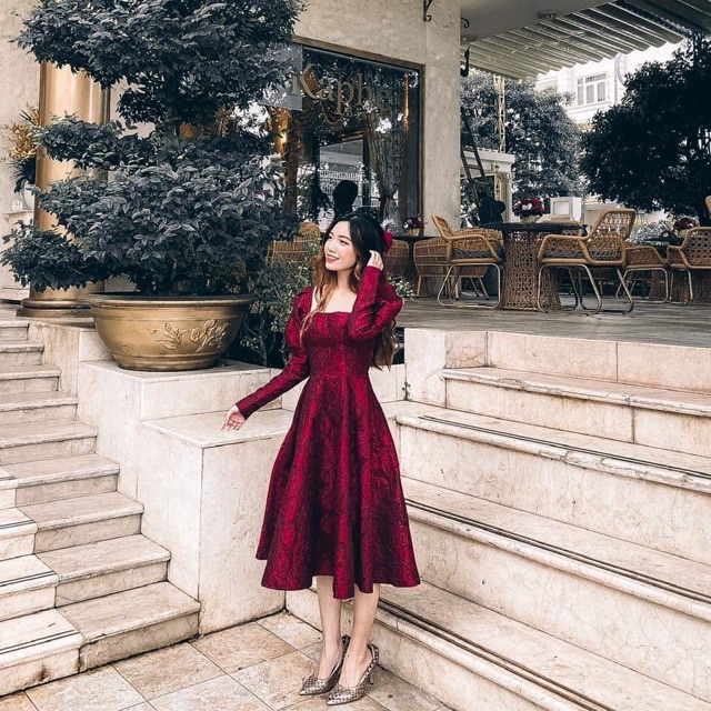 [Mã FATHANG5 giảm 10K đơn 50K] KÈM ẢNH/VIDEO THẬT - Đầm xoè gấm hoa tay dài phồng Siêu Xinh -MS204V | BigBuy360 - bigbuy360.vn