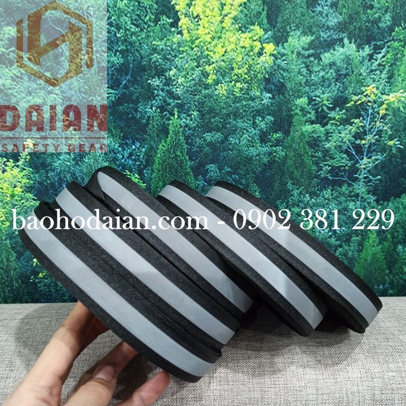 Dây phản quang vải màu đen sọc xám 2cm x 50m (1 cuộn)