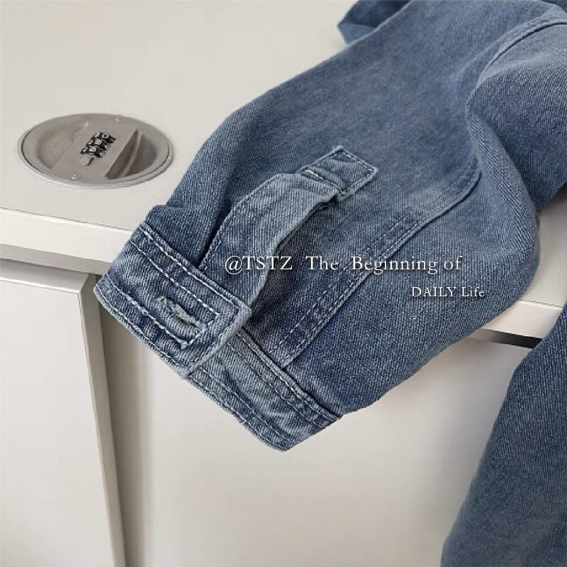 Áo Sơ Mi Jeans Dài Tay Dáng Rộng Phong Cách Trẻ Trung Năng Động