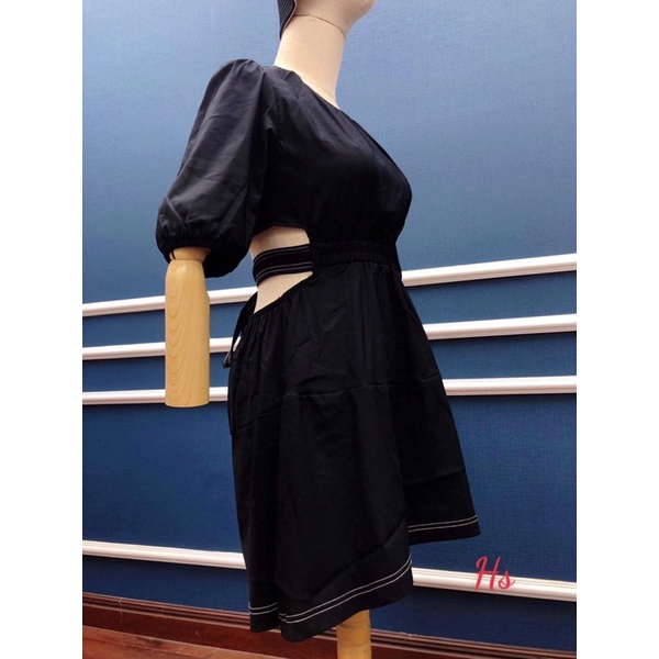 Váy viền chỉ buộc nơ lưng HSU1