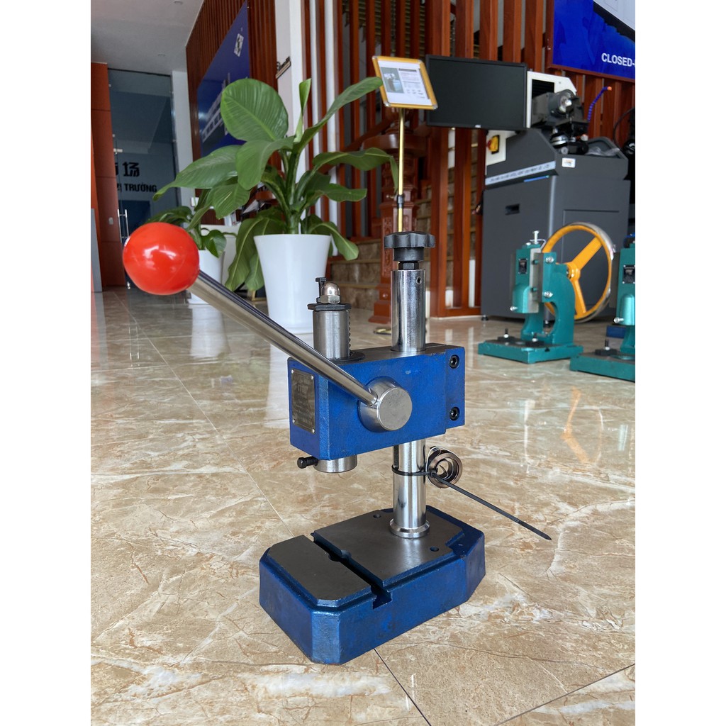 MÁY DẬP GẠT TAY J03 - 0.3A