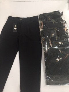 Quân baggy dáng lỡ