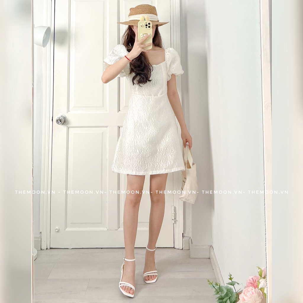 Đầm dự tiệc cổ vuông tay phồng 2 màu đen và trắng