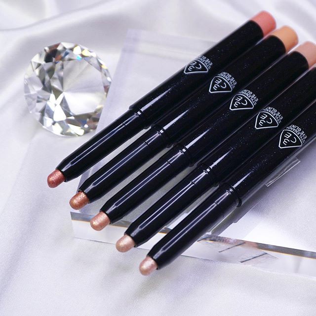 Bút Nhũ Mắt Dạng Thỏi 3CE Eye Glint - 0.9g