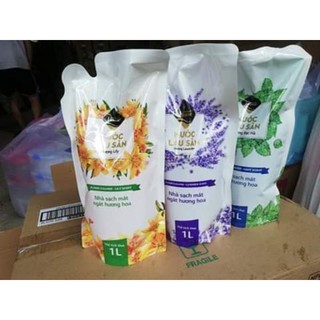 Nước lau sàn Vinmart Home dạng túi 1000ml( màu ngẫu nhiên)