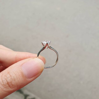 nhẫn bạc nữ cao cấp thân trơn ổ đá cao
