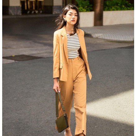 [Mã FAMALLT5 giảm 15% đơn 150k] Áo Blazer MOMOCO Dáng Suông M2674 + Quần Không Ly M2695 | BigBuy360 - bigbuy360.vn