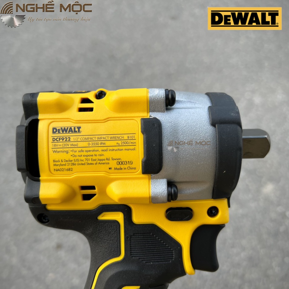 Máy siết bulong 20V max Dewalt ATOMIC DCF921