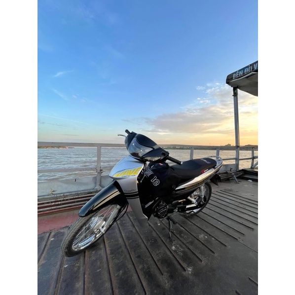 Decal ghi xám dán xe máy,Dán trang trí ô tô, xe máy, máy tính