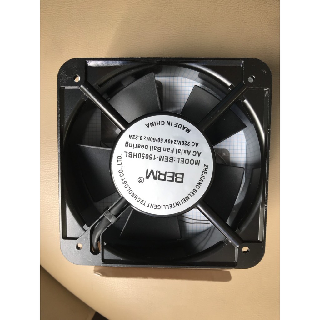 BERM _  quạt thông gió berm 120x120x38 HBL 220v