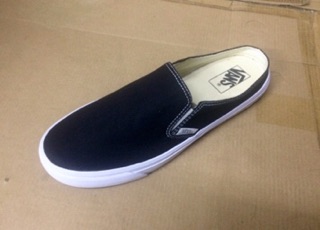 Giày sục Vans