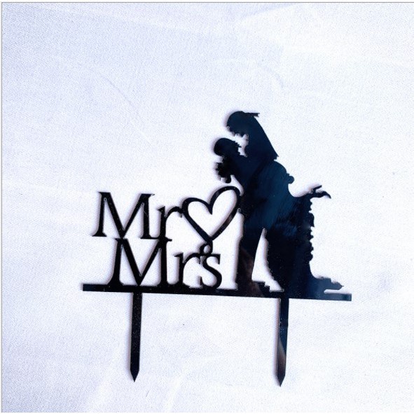 Que Cắm Trang Trí Bánh Kem Hình Cô Dâu Chú Rể Cho Ngày Lễ Tình Nhân