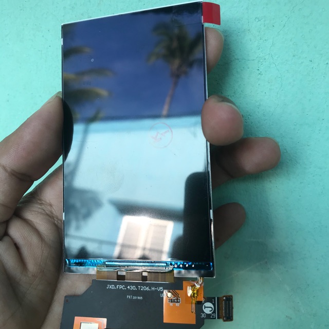 Màn hình samsung j100