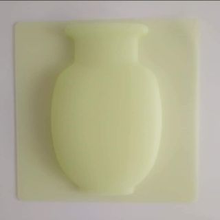 Bình cắm hoa dán tường