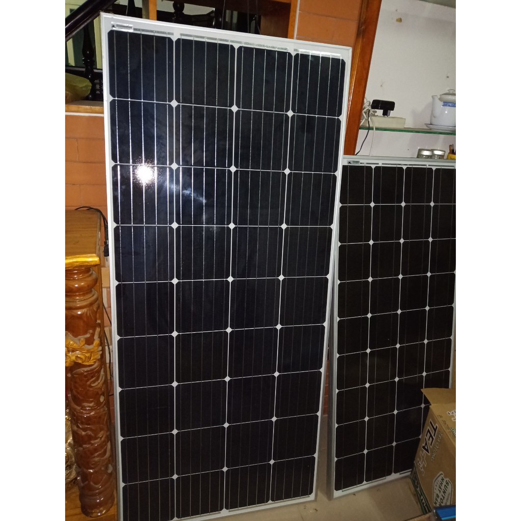 combo tấm pin năng lượng mặt trời mono 100w và 1 điều khiển sạc 20a led