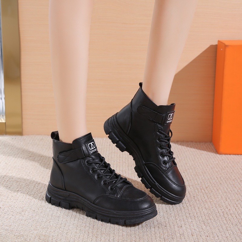 Giày boot cá tính da cao cấp hai màu đen - trắng unisex phong cách thời thượng | BigBuy360 - bigbuy360.vn