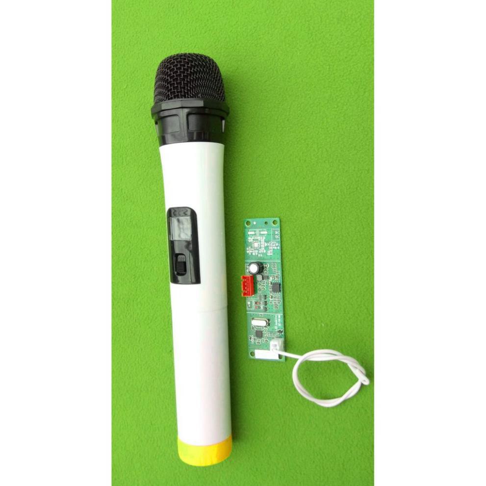 Micro mạch loa kéo VHF tần số 261.8MHz