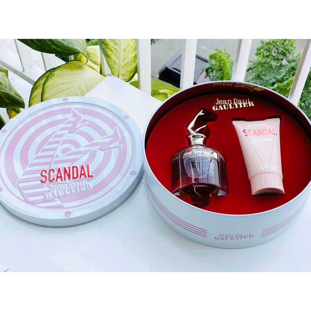 Bộ đôi Nước hoa vs dưỡng thể Gifset Jean Paul Gaultier Scandal EDP