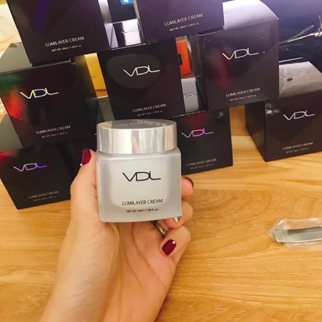 Kem dưỡng trắng vdl