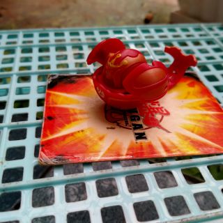 Đồ chơi Bakugan Pyrus Sirenoid