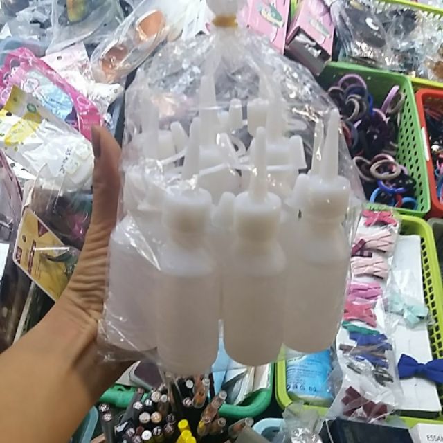 Tẩy móng tay 1 lọ