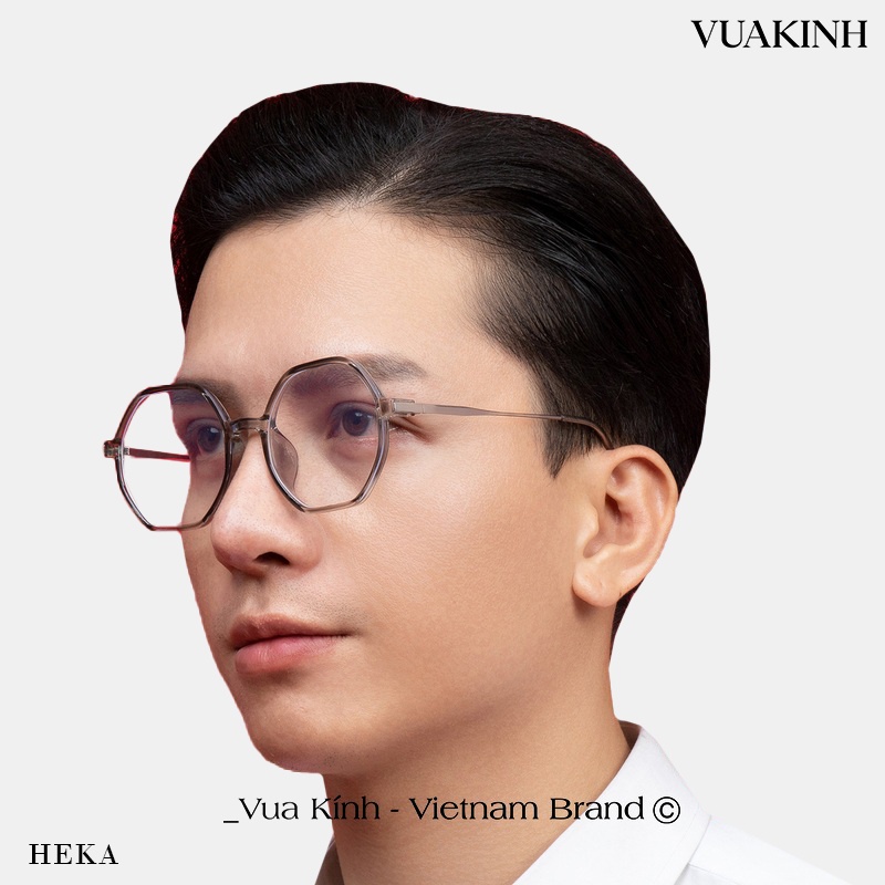 Kính HEKA   .