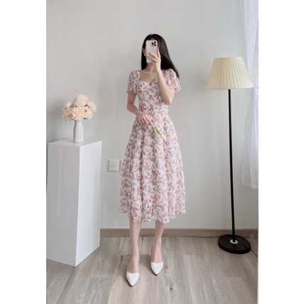 D092 VÁY TRẮNG HOA HỒNG