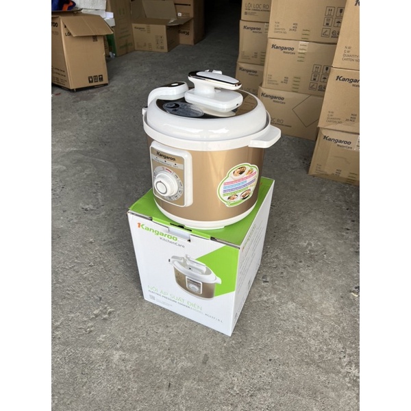 Nồi áp suất cơ Kangaroo KG137 6 lít