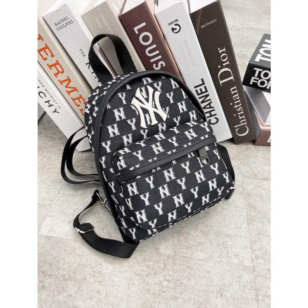 Balo mini thể thao họa tiết NY monogram