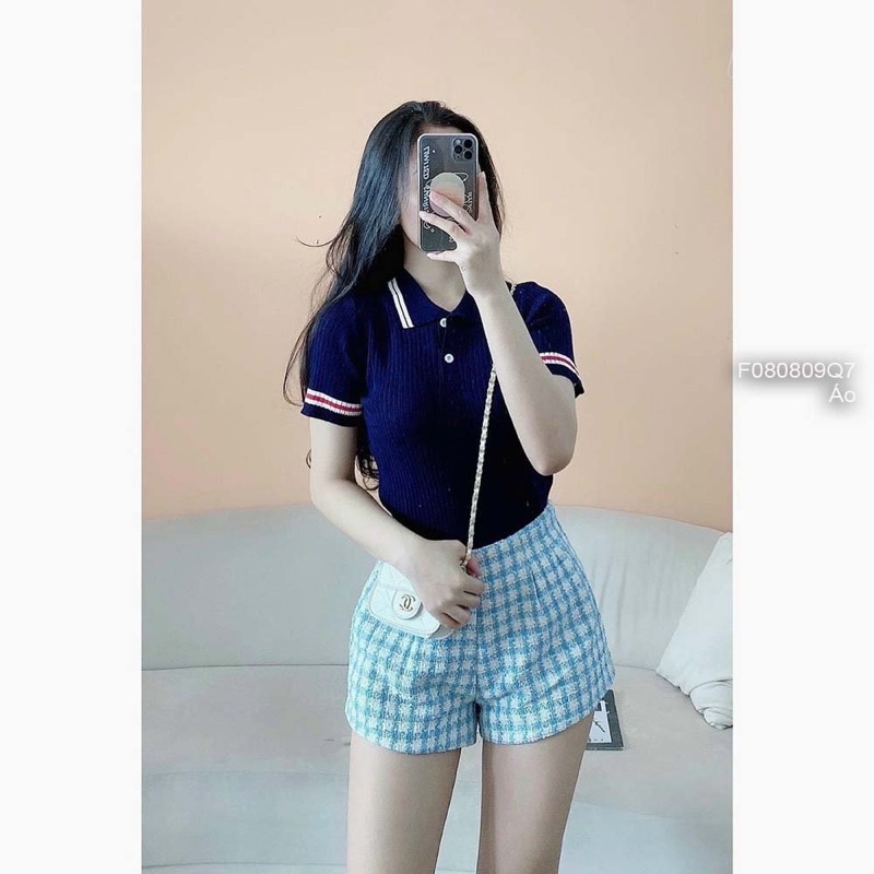 Áo thun gân cổ bẻ phối viền sọc màu
