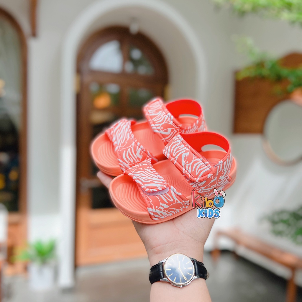 Sandal Siêu Nhẹ Cho Bé Gái Hàng Cao Cấp xịn xò mã mới hàng full hộp A258