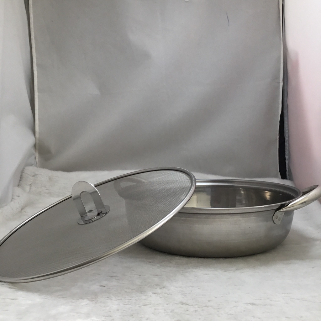 Nắp chắn văng dầu, lưới chống bắn dầu mỡ chiên rán, gian bếp sạch sẽ, không phải lau chùi mệt mỏi