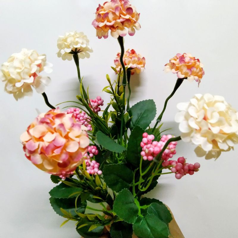 Hoa cẩm tú cầu giả trang trí nhà cửa