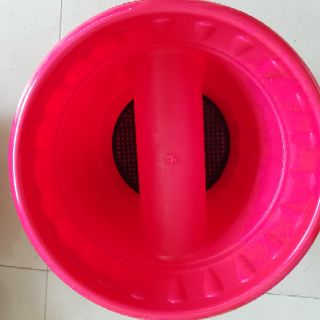 Chậu kẹp lan can tròn