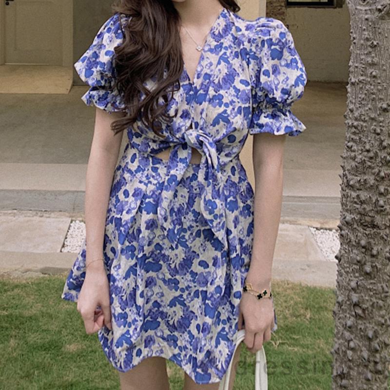 Đầm Nữ Tay Phồng Cổ Chữ V Họa Tiết Hoa Phong Cách Vintage | BigBuy360 - bigbuy360.vn