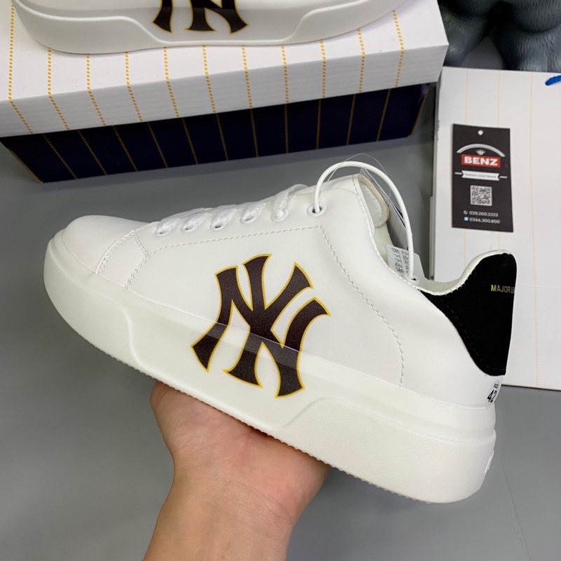 (Hàng cao cấp tặng full bok phụ kiện tất và quà) Giày sneakers M.C M.L.Bê nam nữ tăng chiều cao 5cm êm chân VIP 011