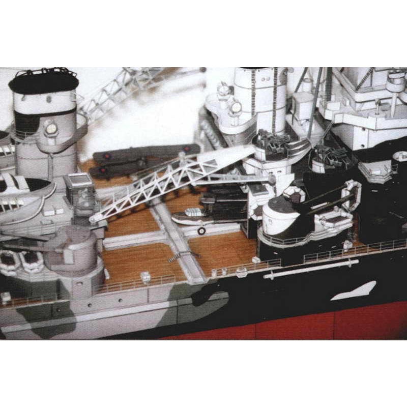 Mô hình tàu chiến bằng giấy 83cm