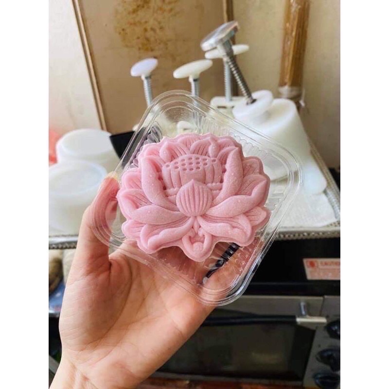 Khuôn Trung Thu Lò Xo 1 Mặt Hoa Sen 150g