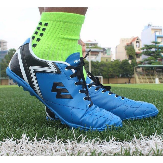 Giày Đá Bóng ⚽️ Prowin FX ⚽️ Đinh Nhỏ Màu Đen (size từ 38 đến 44)