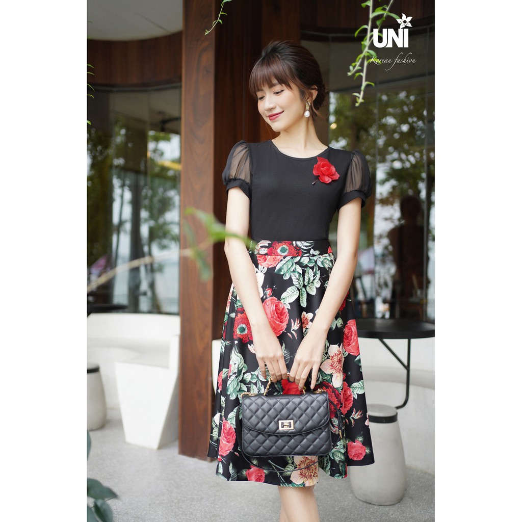 Áo Sơ Mi Tay Phồng Cổ Tròn Đính Hoa Sang Trọng 6AT251 - [Chính Hãng] UNI KOREAN FASHION