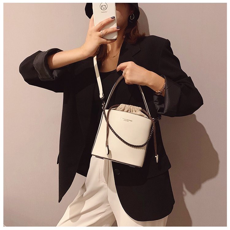 Túi Đeo Chéo Da pu Dây Xích Thời Trang Hàn Quốc Cho Nữ 2022