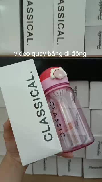 Bình nước Classic 400ml dễ thương có dây đeo 4 màu dành cho bé | BigBuy360 - bigbuy360.vn