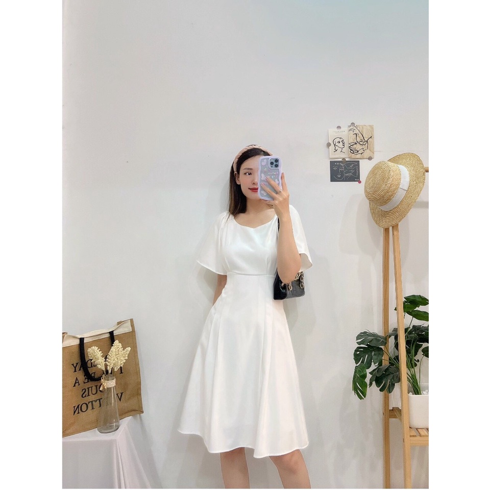 ĐẦM VÁY TRẮNG TAY XÒE TRƠN - Hình Shop Chụp